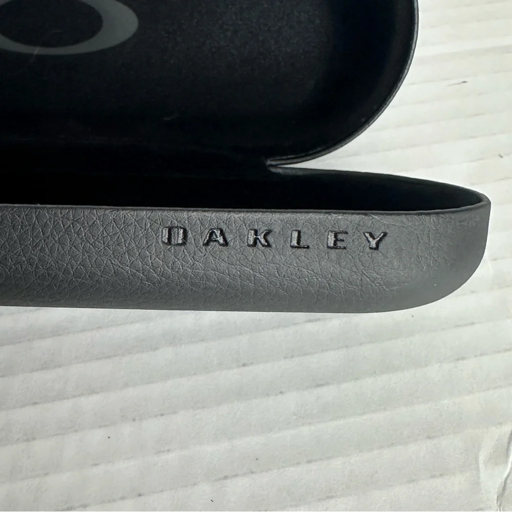 Oakley Matte Black Eyewear Case